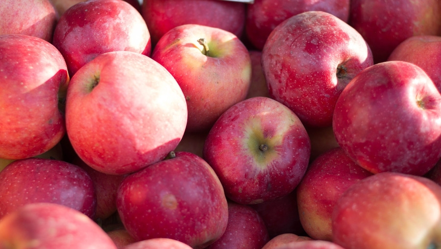 Dramatyczne spadki cen jabłek deserowych. Przemysł stabilny